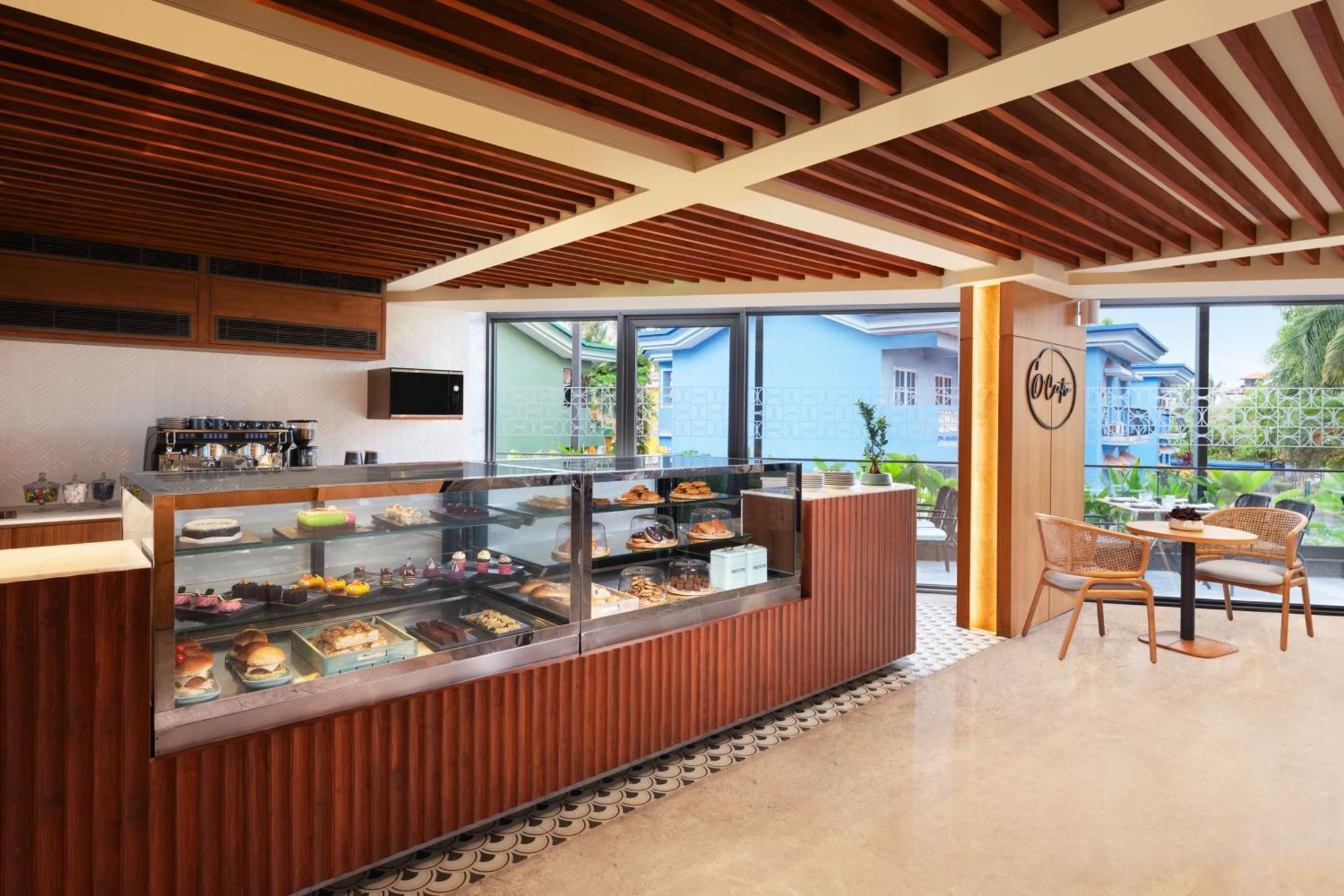 Hotel Courtyard By Marriott Goa Colva Exterior foto