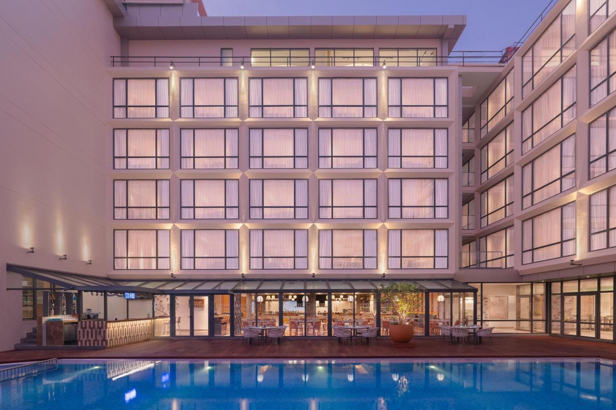 Hotel Courtyard By Marriott Goa Colva Exterior foto