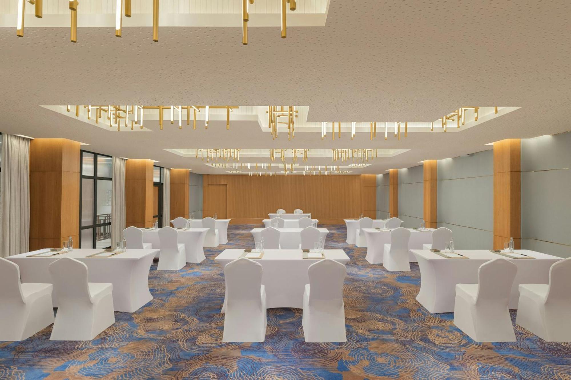 Hotel Courtyard By Marriott Goa Colva Exterior foto