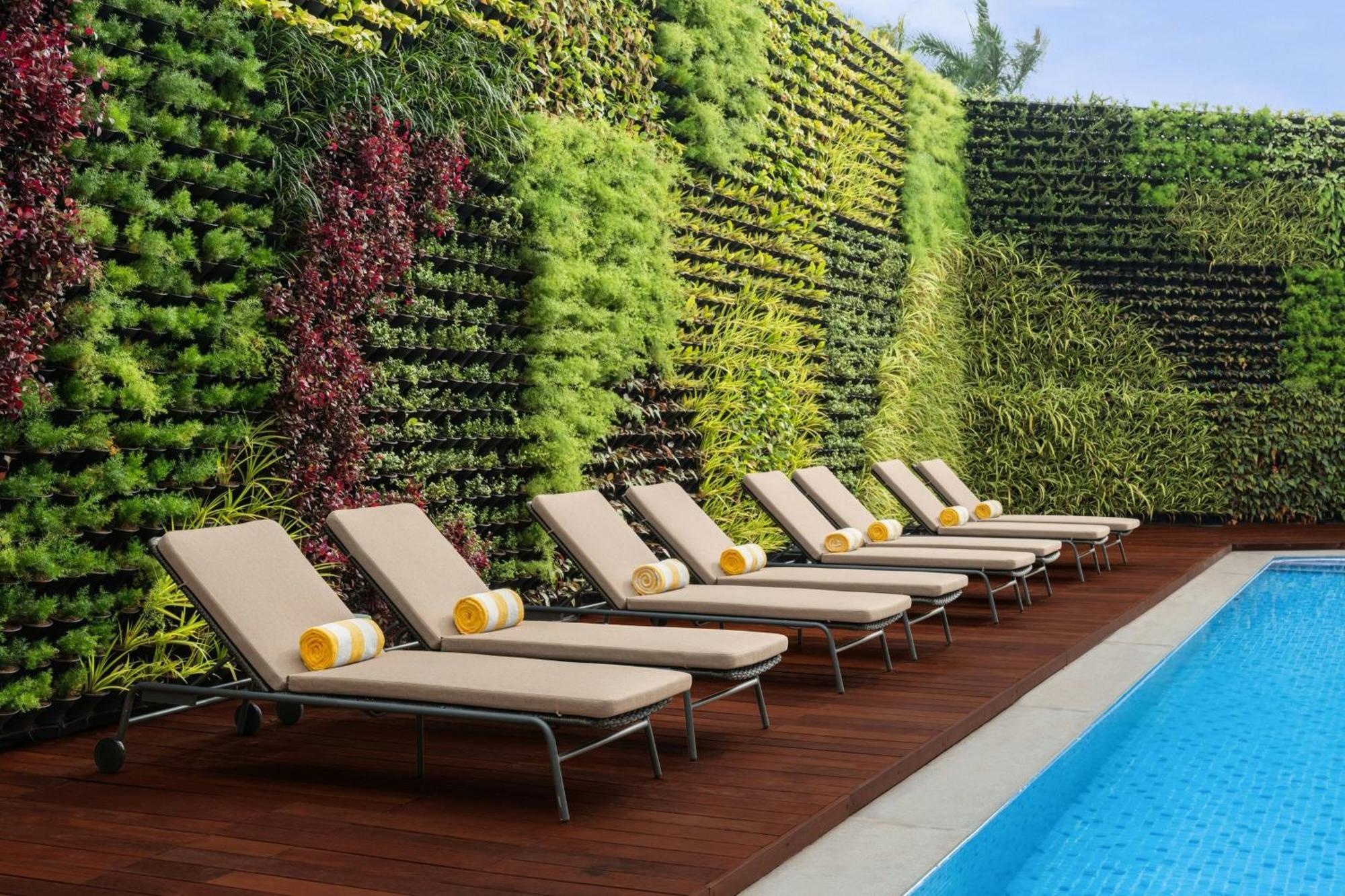 Hotel Courtyard By Marriott Goa Colva Exterior foto